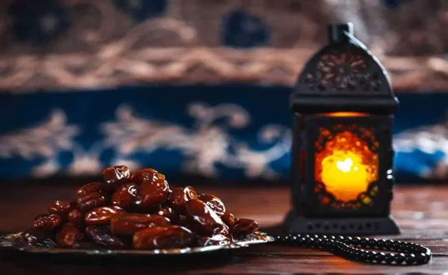 لماذا يعد التمر افضل غذاء الإفطار الصائم 