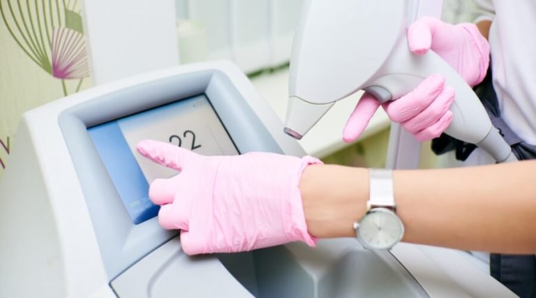 تفتيح المناطق الحساسة بالليزر