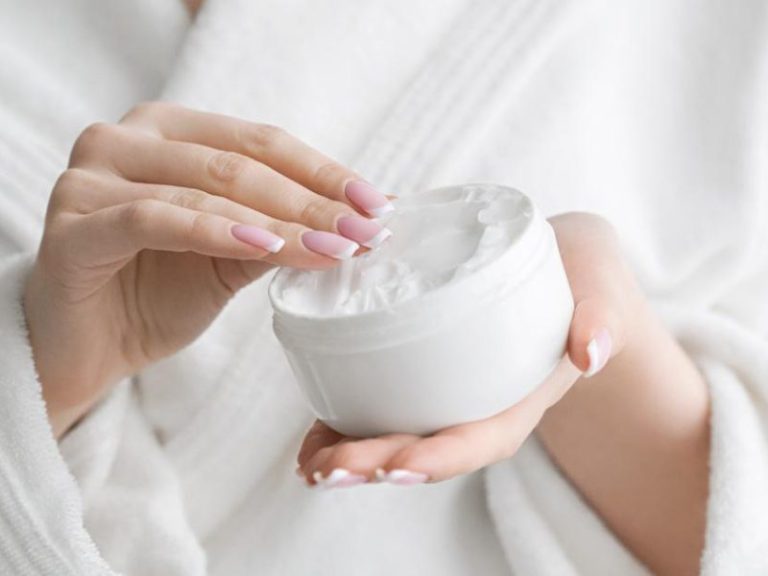 مرطب للبشرة الدهنية رخيص